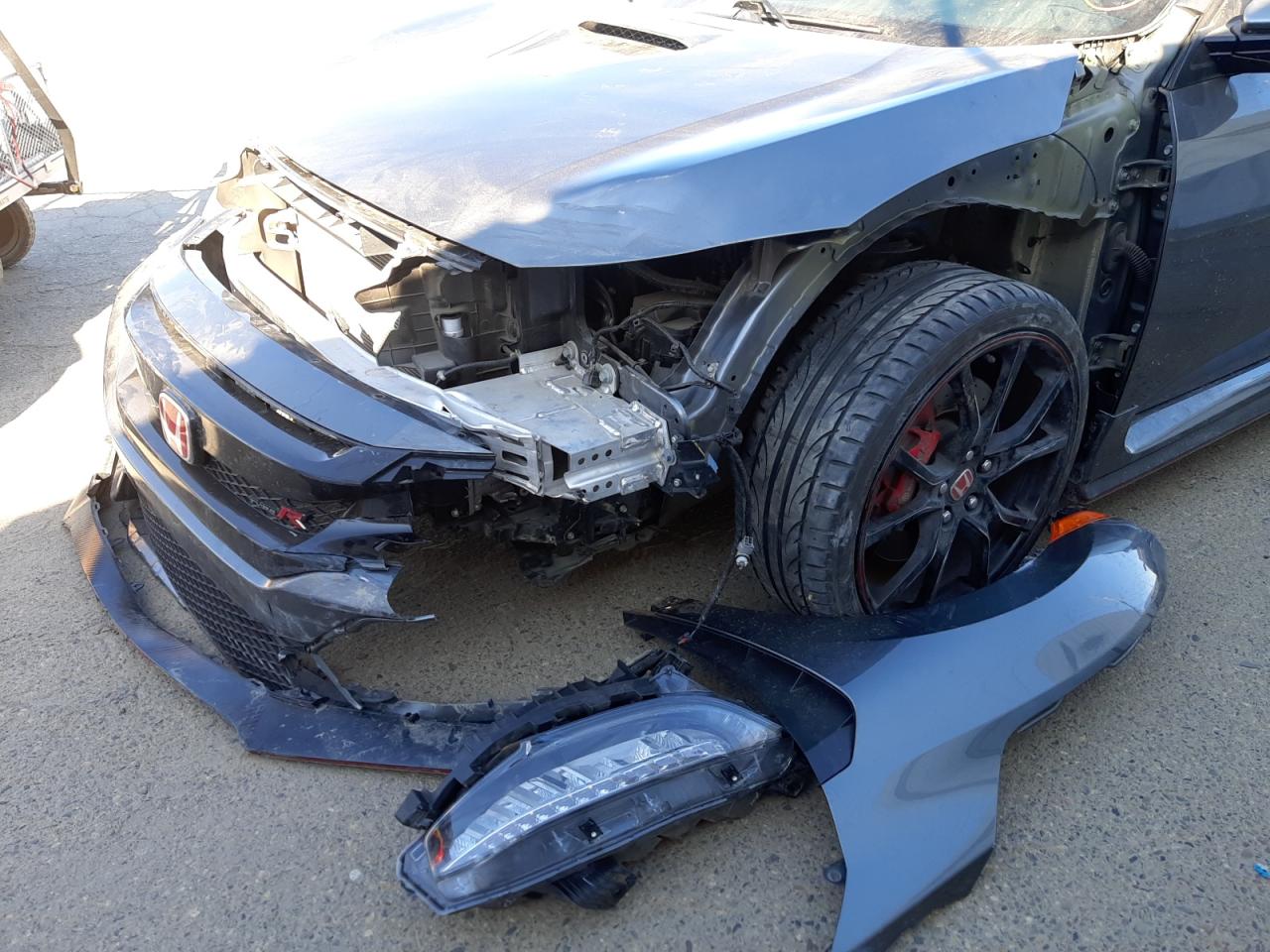 Photo 9 from auction – 2019 HONDA CIVIC TYPE with VIN SHHFK8G76KU206271