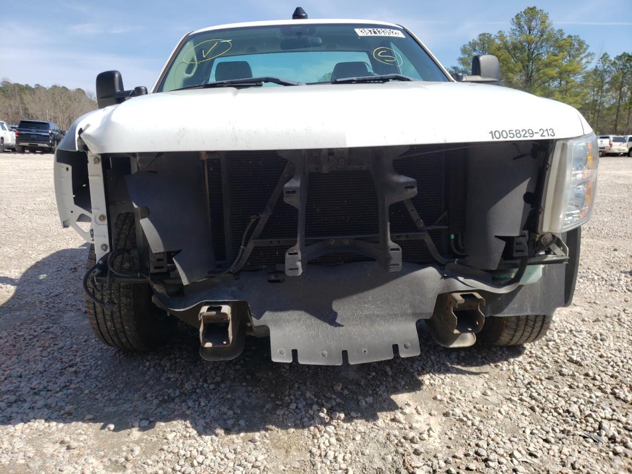 Photo 9 from auction – 2013 CHEVROLET SILVERADO with VIN 1GCNCPEX2DZ900380