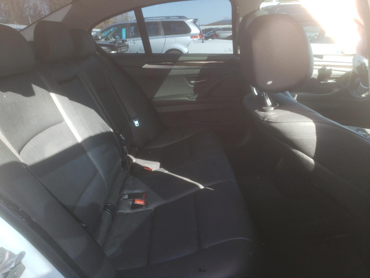 Photo 6 from auction – 2016 BMW 528 XI with VIN WBA5A7C57GG644225