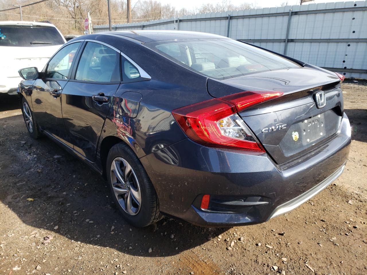 Photo 3 from auction – 2019 HONDA CIVIC LX with VIN 2HGFC2F68KH583717