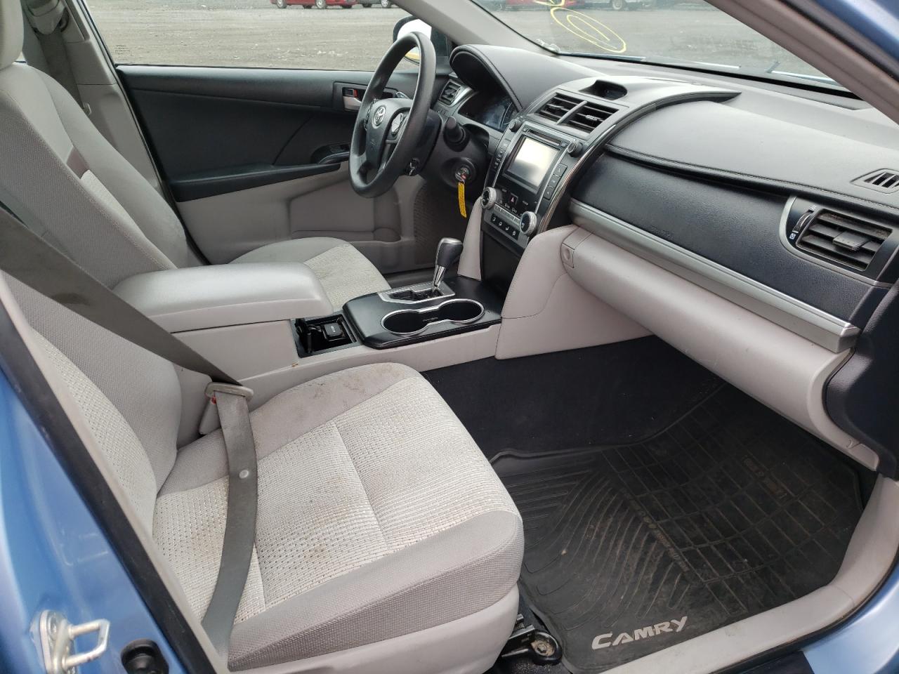Photo 5 from auction – 2012 TOYOTA CAMRY BASE with VIN 4T1BF1FK8CU572528