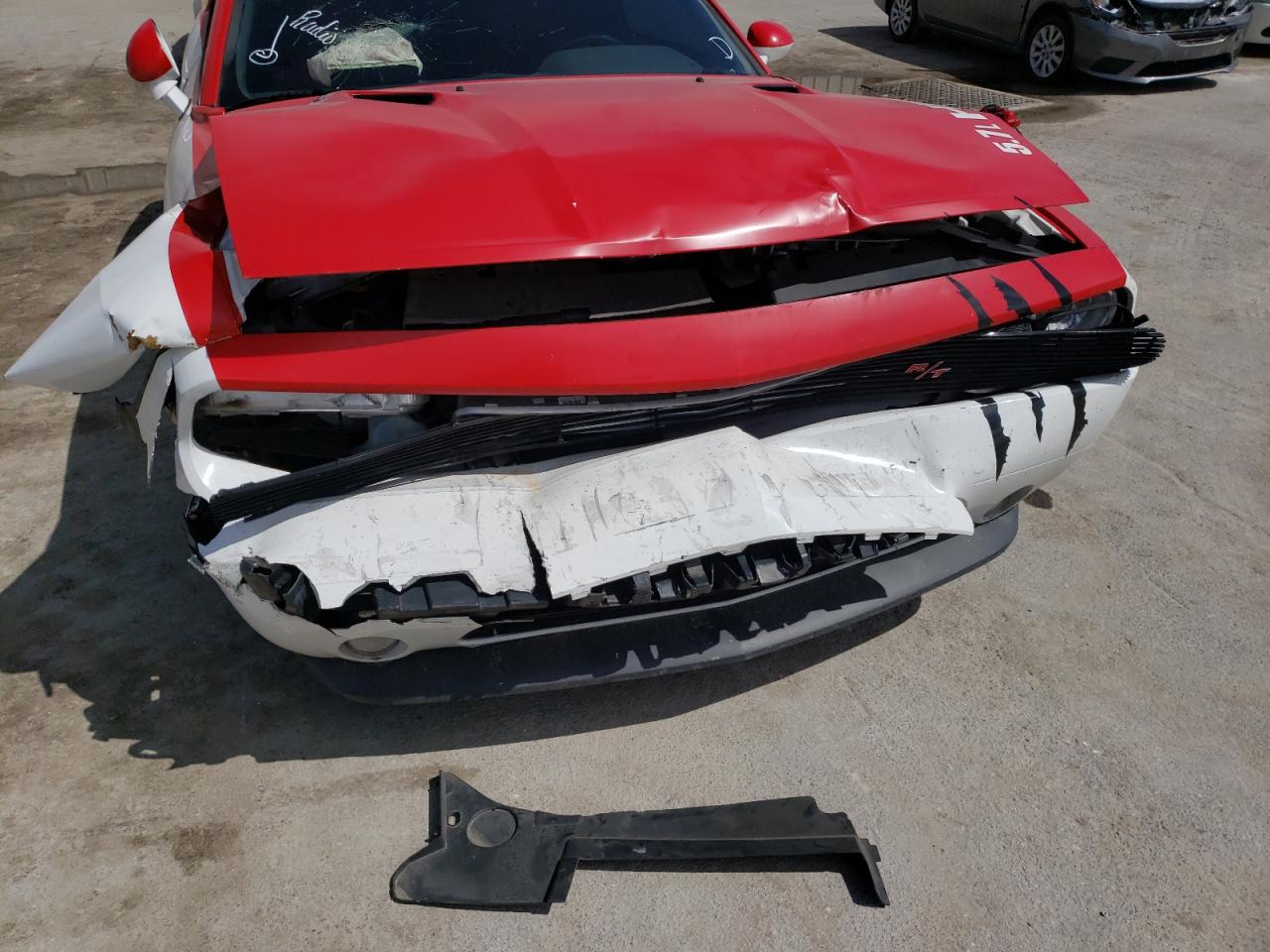 Photo 9 from auction – 2014 DODGE CHALLENGER with VIN 2C3CDYBT8EH204558