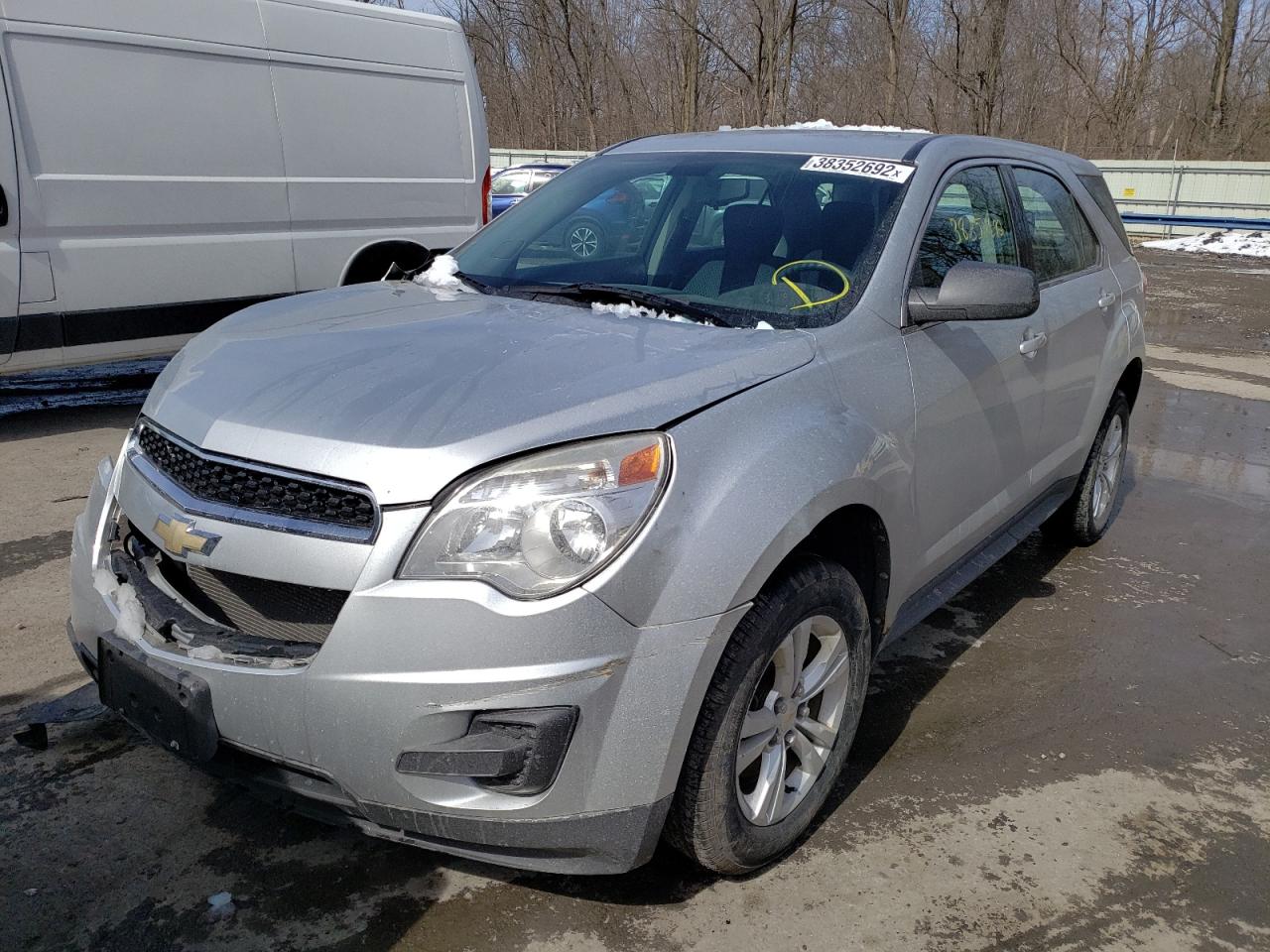 Photo 2 from auction – 2011 CHEVROLET EQUINOX LS with VIN 2GNALBEC9B1326596