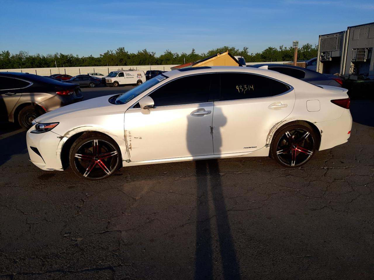 Photo 9 from auction – 2016 LEXUS ES 300H with VIN JTHBW1GG3G2109985