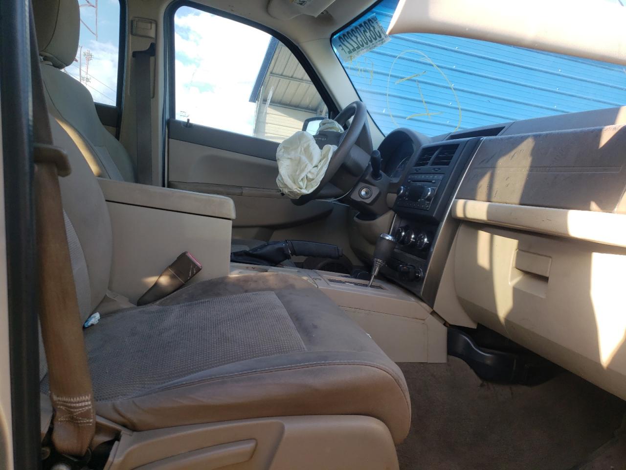 Photo 5 from auction – 2008 JEEP LIBERTY SP with VIN 1J8GN28K38W182229