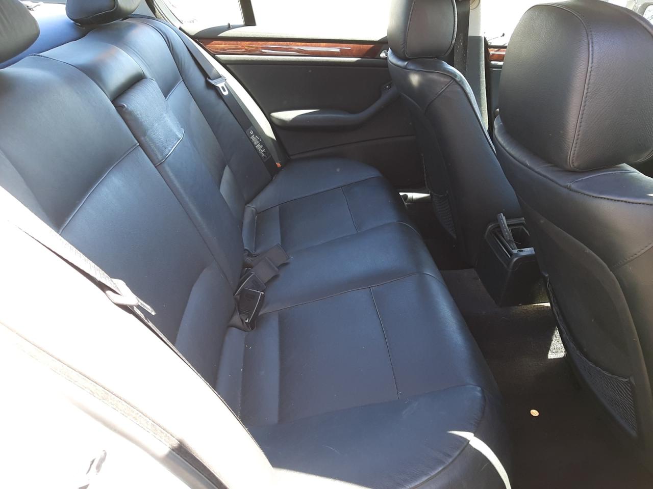 Photo 6 from auction – 2000 BMW 323 I with VIN WBAAM3342YCA94417