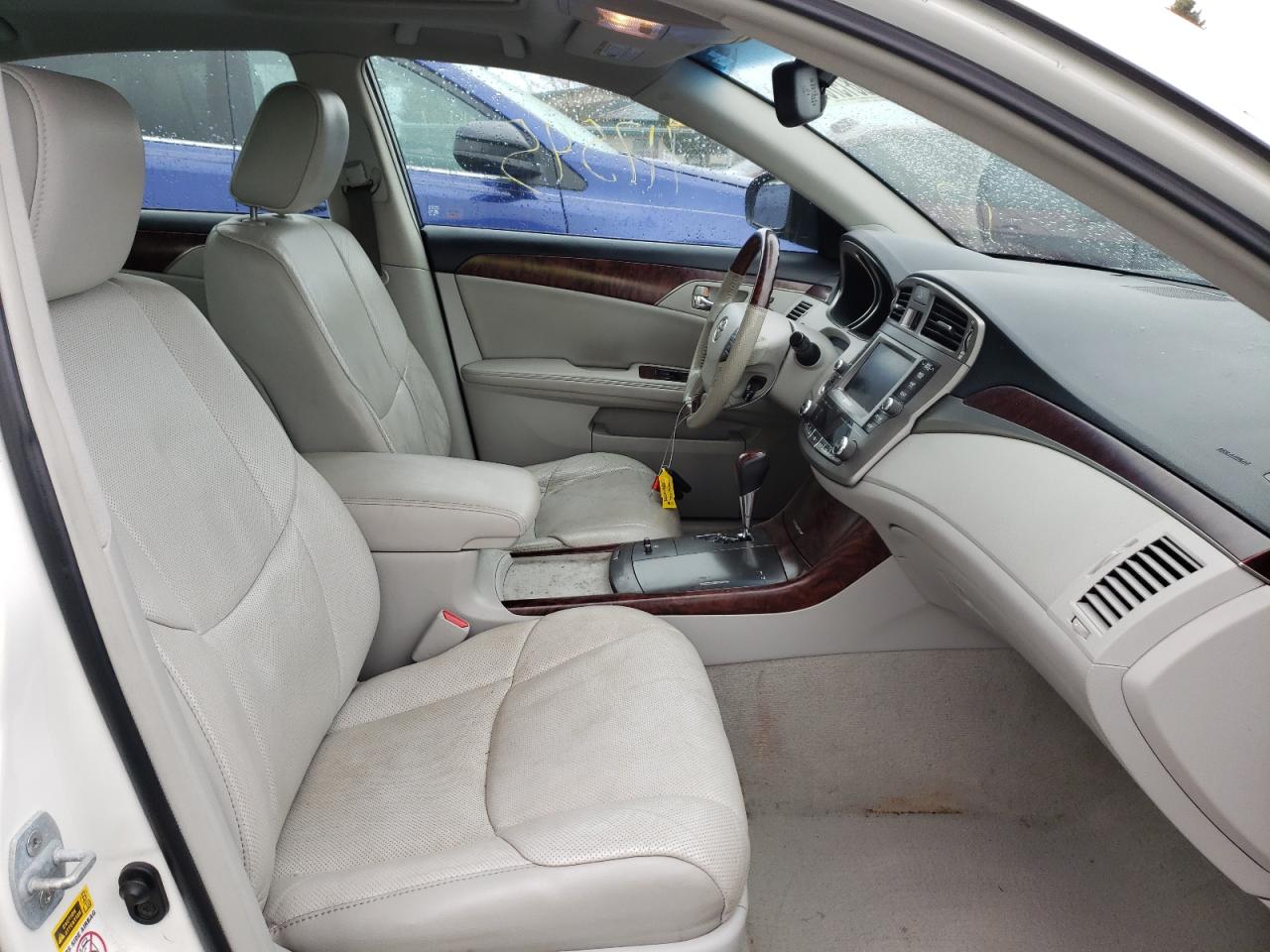 Photo 5 from auction – 2011 TOYOTA AVALON BAS with VIN 4T1BK3DB2BU419328