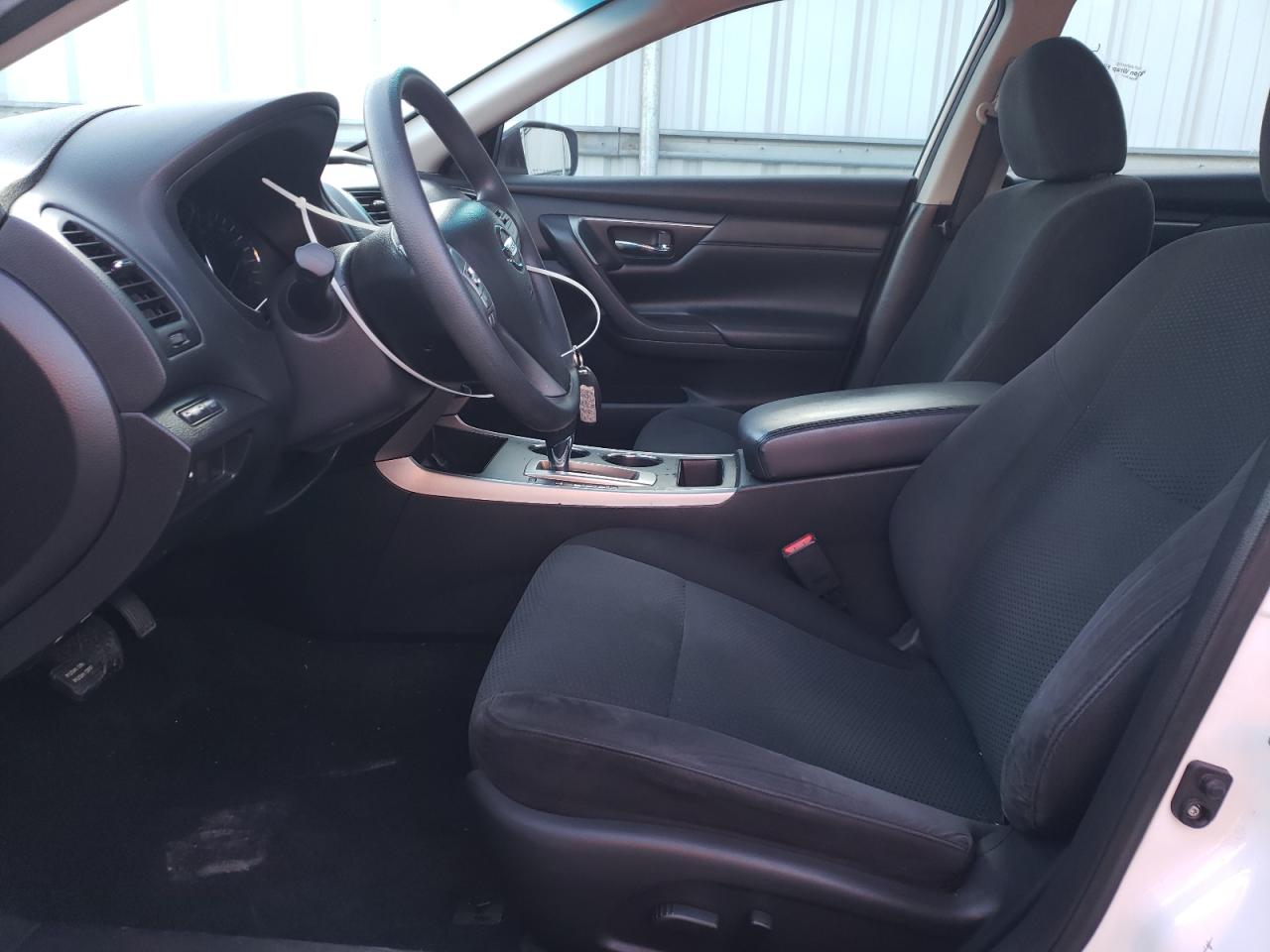 Photo 5 from auction – 2015 NISSAN ALTIMA 2.5 with VIN 1N4AL3AP8FC267389