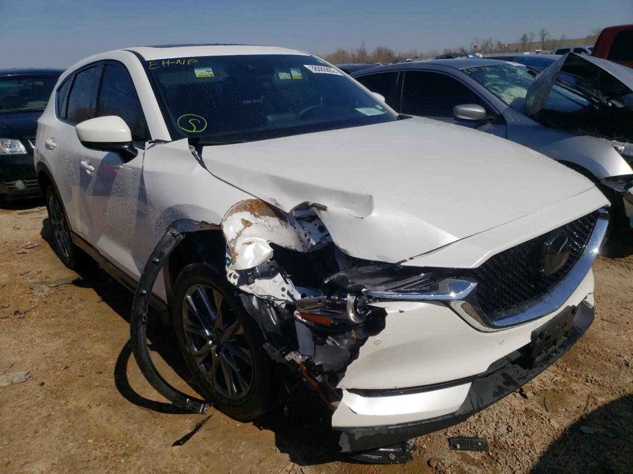 MAZDA CX-5 SIGNA 2019 with VIN JM3KFBEY8K0615374 - Photo from auction