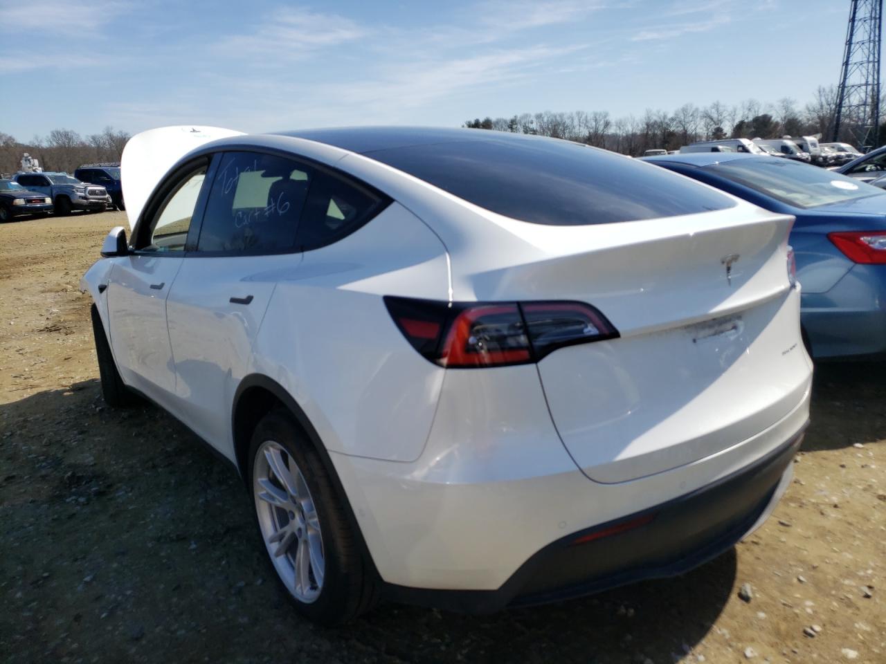 Photo 3 from auction – 2021 TESLA MODEL Y with VIN 5YJYGDEE3MF077706