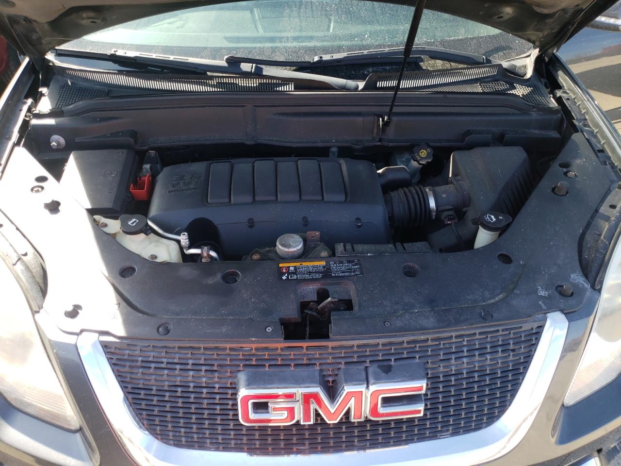 Photo 7 from auction – 2011 GMC ACADIA SLT with VIN 1GKKRRED2BJ188343
