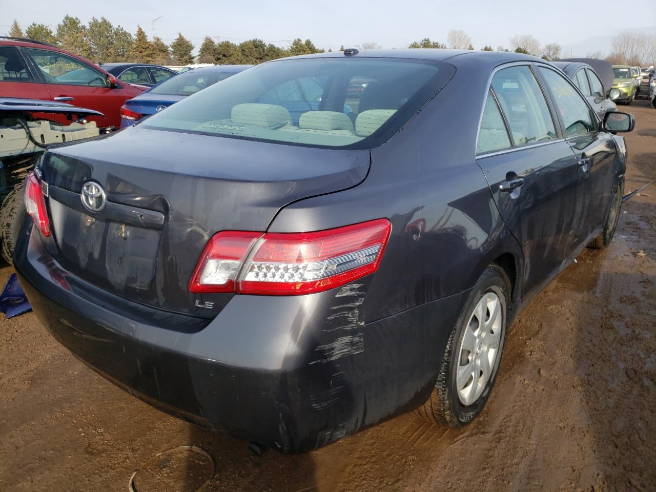Photo 4 from auction – 2011 TOYOTA CAMRY BASE with VIN 4T1BF3EK8BU744018