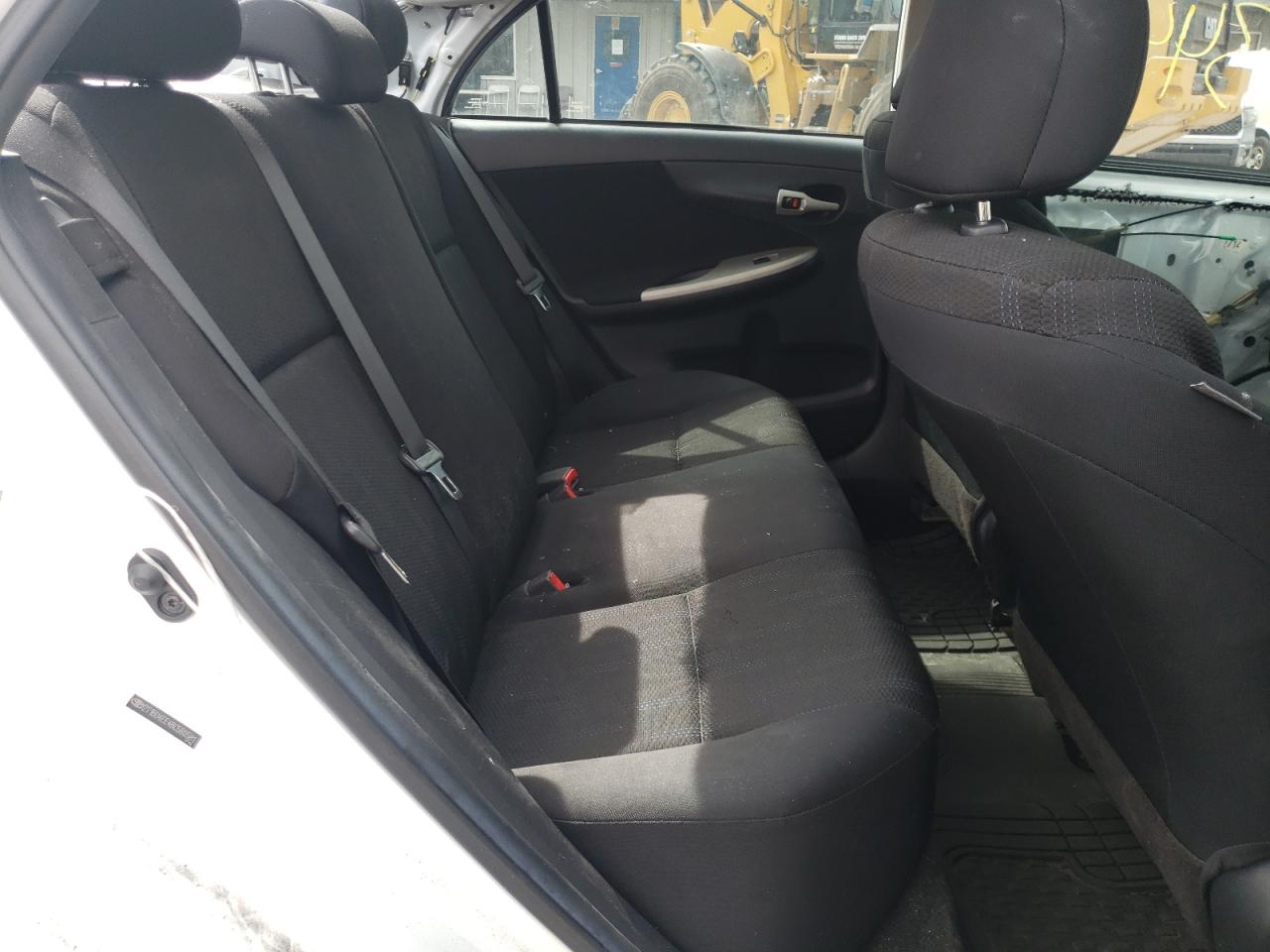 Photo 6 from auction – 2011 TOYOTA COROLLA BA with VIN 2T1BU4EE4BC580581