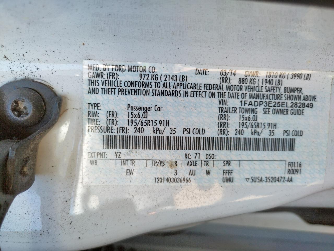 Photo 10 from auction – 2014 FORD FOCUS S with VIN 1FADP3E25EL282849