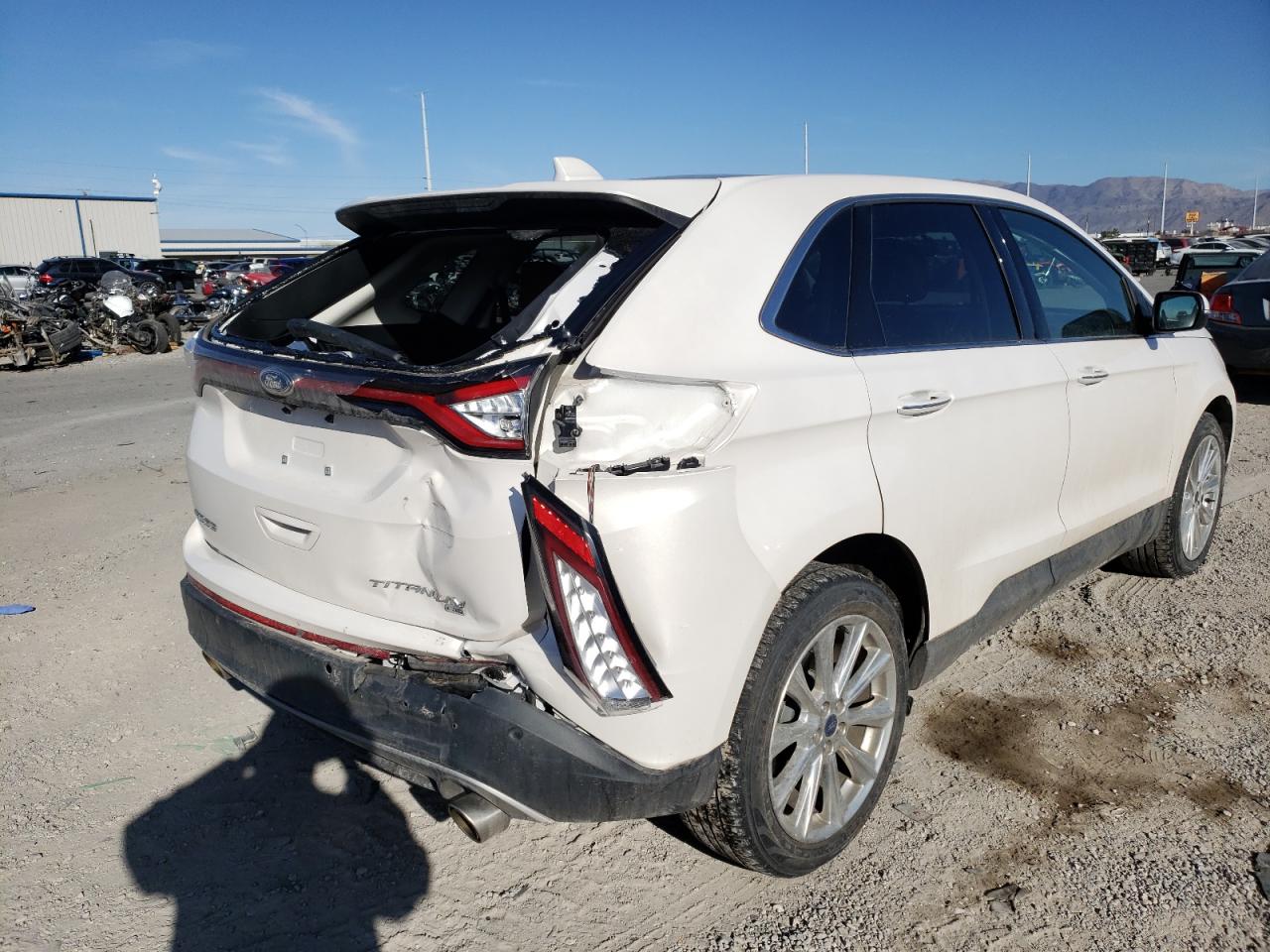 Photo 4 from auction – 2017 FORD EDGE TITAN with VIN 2FMPK4K82HBC10124