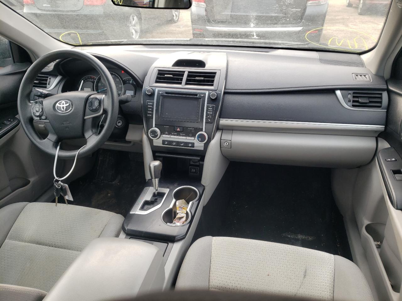 Photo 9 from auction – 2014 TOYOTA CAMRY L with VIN 4T4BF1FK9ER441293