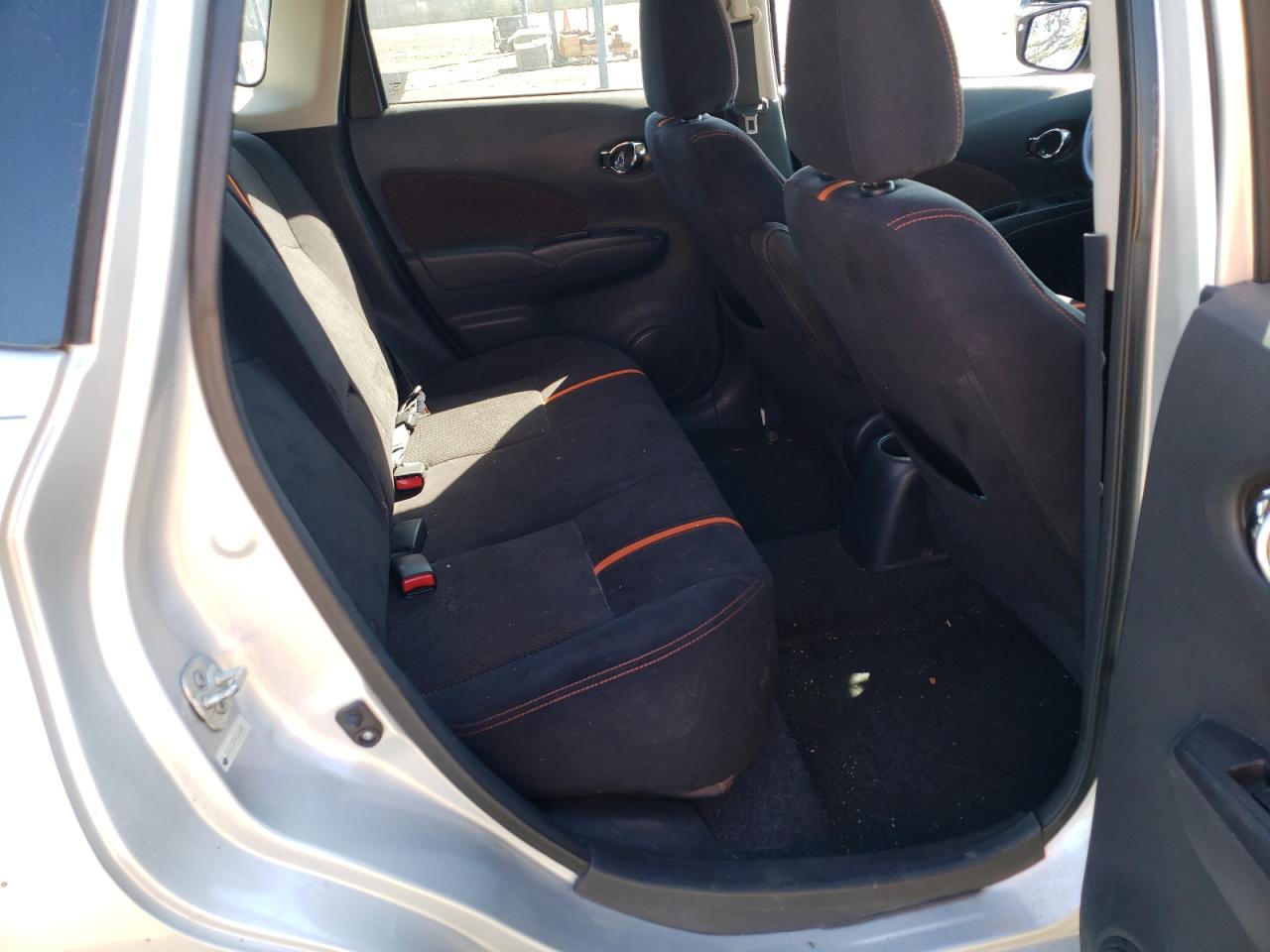 Photo 6 from auction – 2015 NISSAN VERSA NOTE with VIN 3N1CE2CP7FL404561