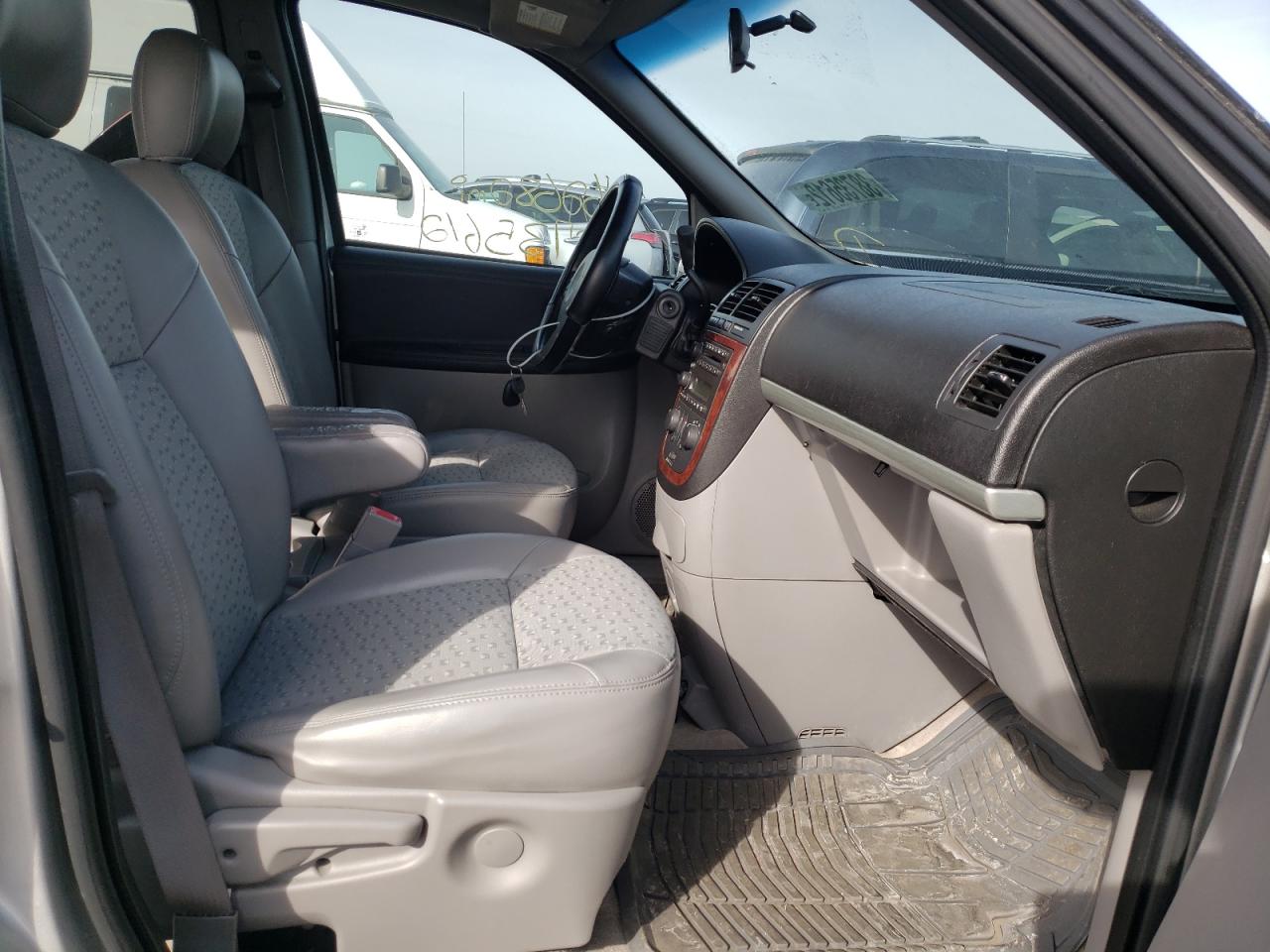 Photo 5 from auction – 2007 CHEVROLET UPLANDER L with VIN 1GNDV331X7D215940