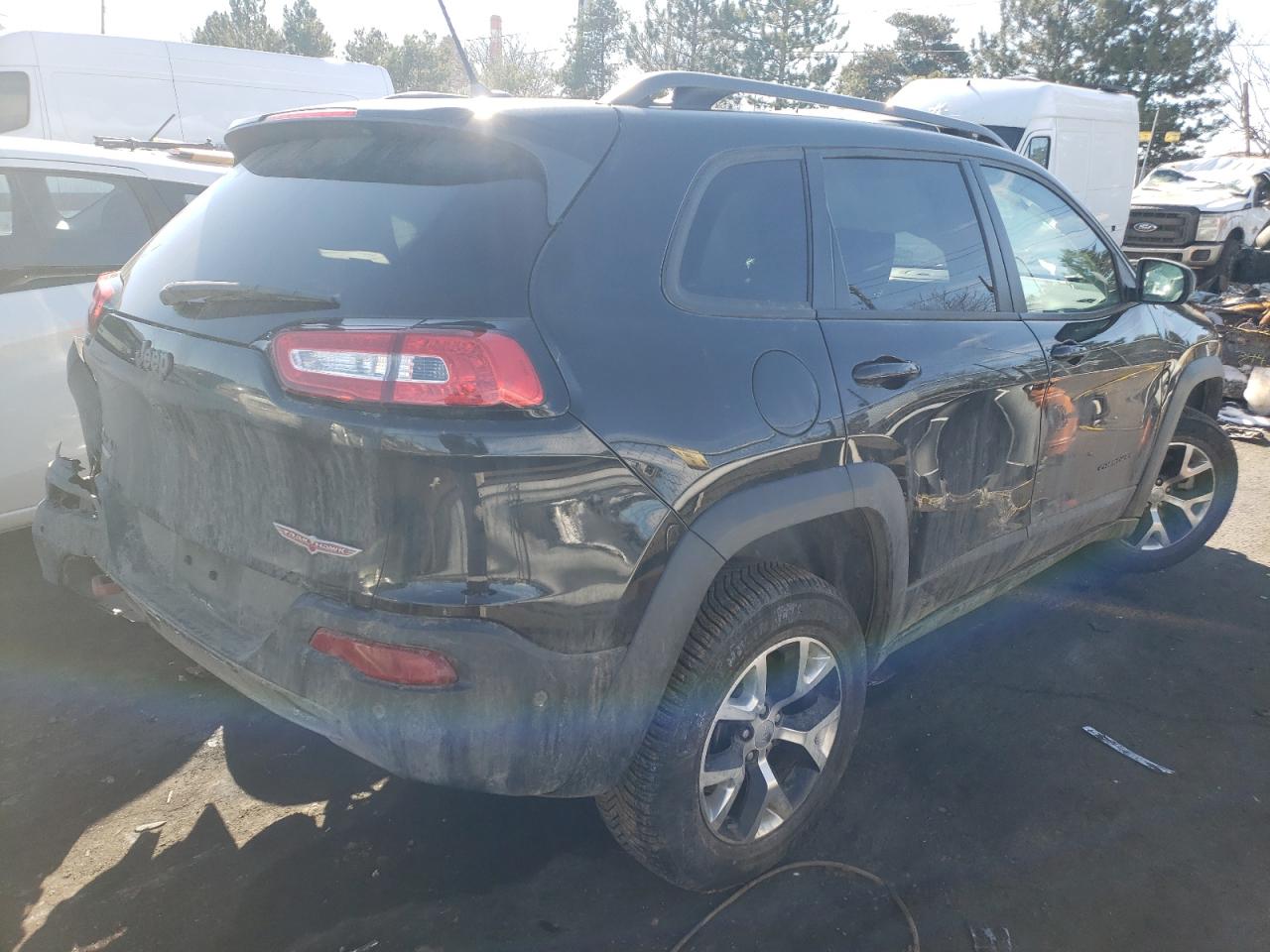 Photo 4 from auction – 2015 JEEP CHEROKEE T with VIN 1C4PJMBSXFW653569