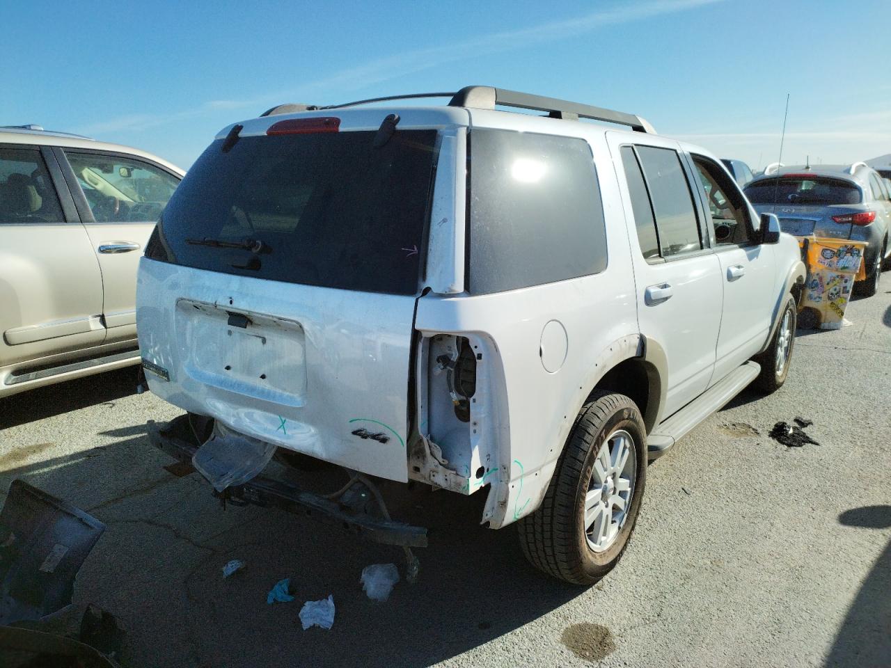Photo 4 from auction – 2010 FORD EXPLORER E with VIN 1FMEU7EE3AUA72033