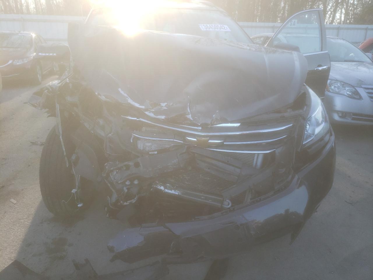 Photo 7 from auction – 2016 CHEVROLET TRAVERSE L with VIN 1GNKVJKD6GJ250340