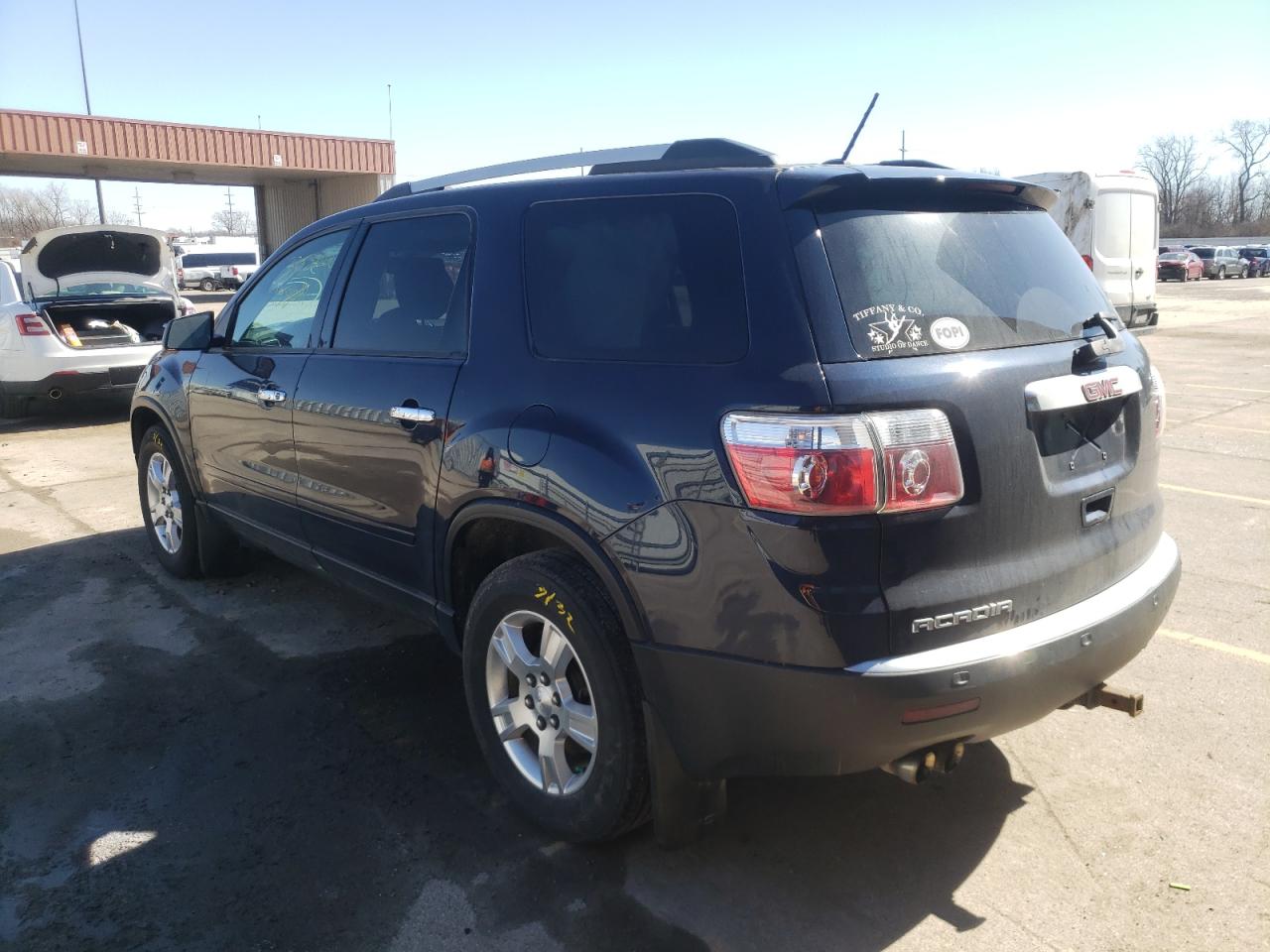 Photo 3 from auction – 2011 GMC ACADIA SLE with VIN 1GKKRPED3BJ217532