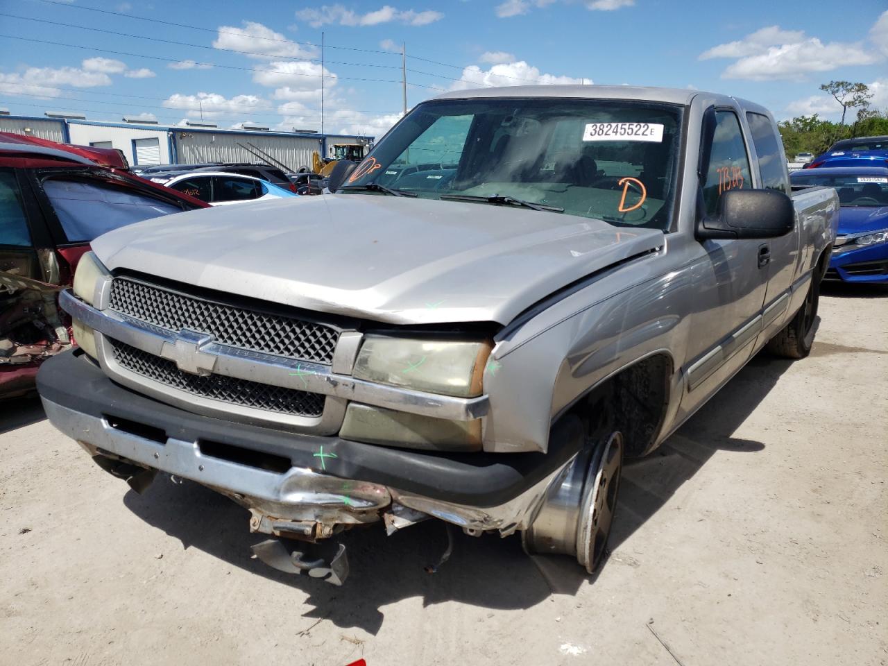 Photo 2 from auction – 2005 CHEVROLET SILVERADO with VIN 2GCEC19V651141989