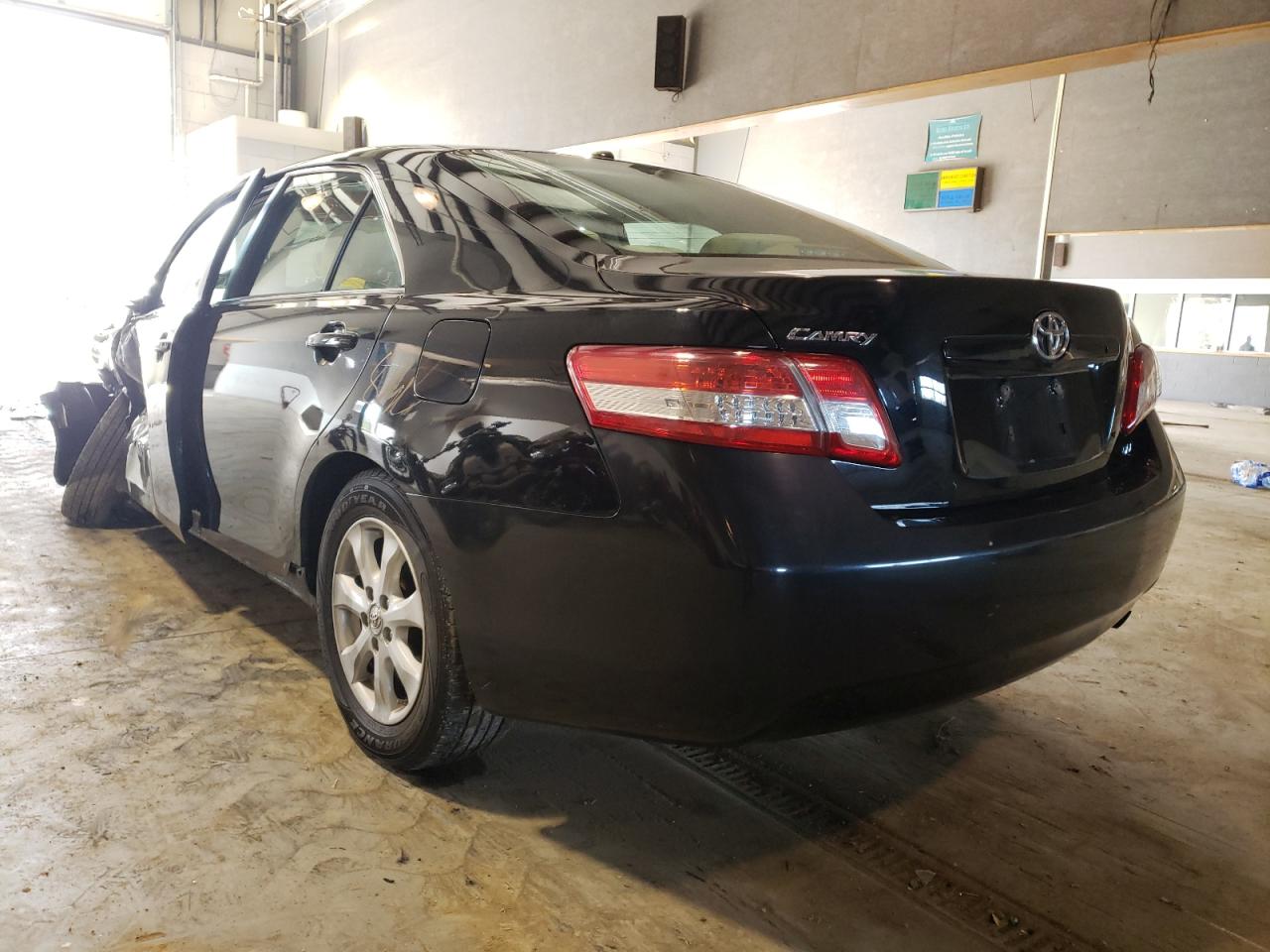 Photo 3 from auction – 2010 TOYOTA CAMRY BASE with VIN 4T1BF3EK8AU100534