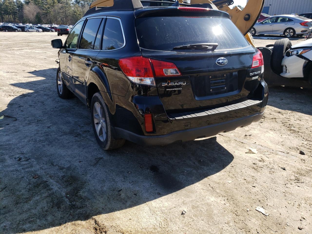 Photo 3 from auction – 2013 SUBARU OUTBACK 2. with VIN 4S4BRCSC4D3253796