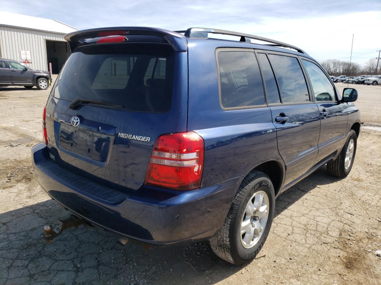 Photo 4 from auction – 2002 TOYOTA HIGHLANDER with VIN JTEHF21A320067811