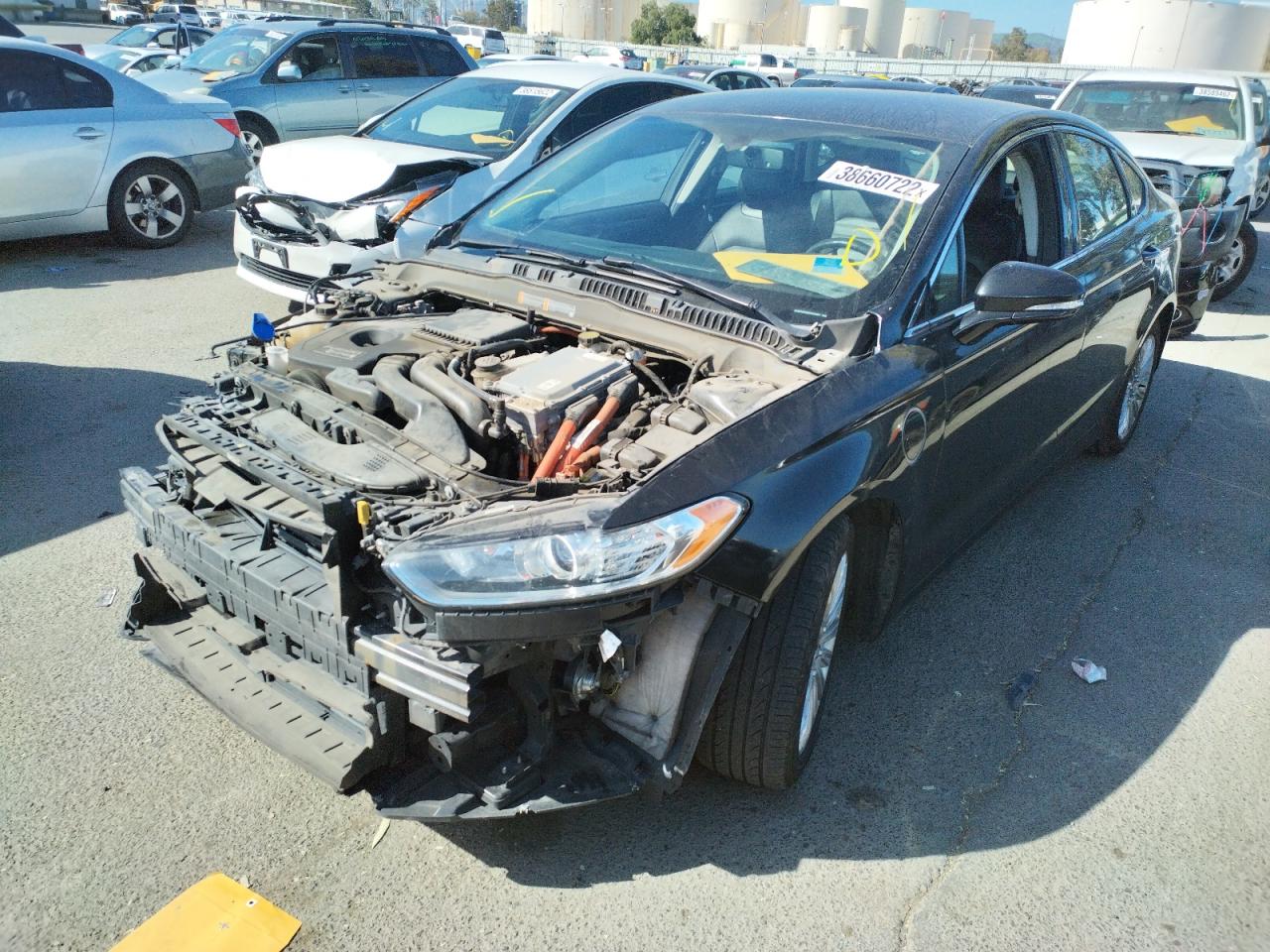 Photo 2 from auction – 2014 FORD FUSION SE with VIN 3FA6P0PU9ER329825
