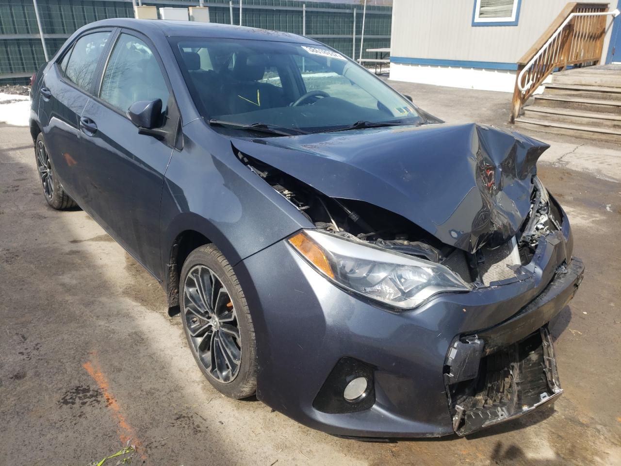 TOYOTA COROLLA L 2015 with VIN 2T1BURHE2FC252736 - Photo from auction