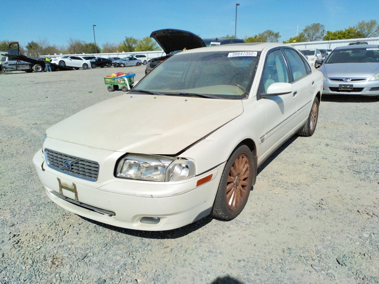 Photo 2 from auction – 2006 VOLVO S80 with VIN YV1TS592061436496