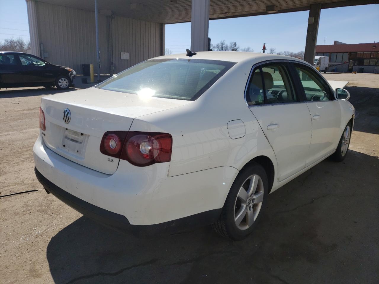 Photo 4 from auction – 2008 VOLKSWAGEN JETTA SE with VIN 3VWRM71K68M057474