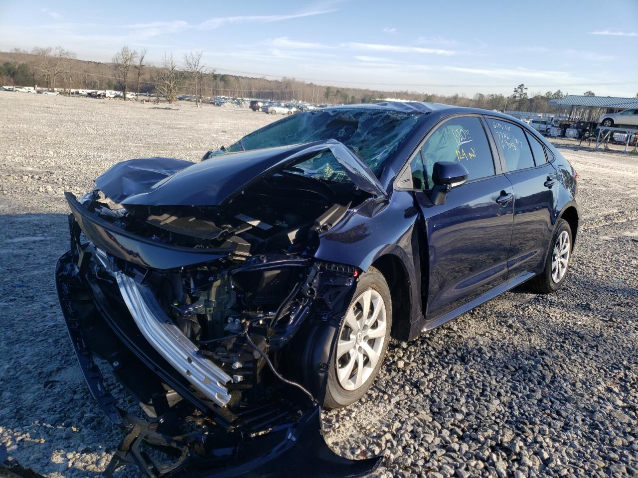 Photo 2 from auction – 2022 TOYOTA COROLLA LE with VIN 5YFEPMAE8NP309098
