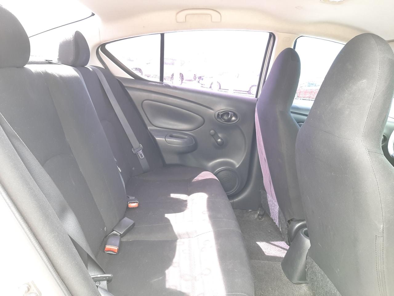 Photo 6 from auction – 2015 NISSAN VERSA S with VIN 3N1CN7AP2FL805130