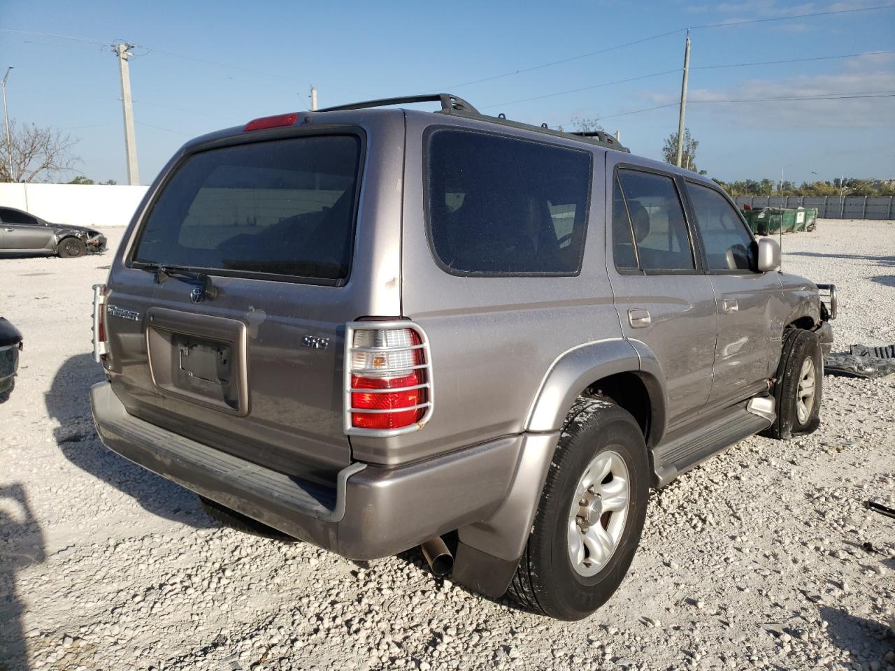 Zdjęcie 4 z aukcji – 2002 TOYOTA 4RUNNER SR z VIN JT3GN86R520256310