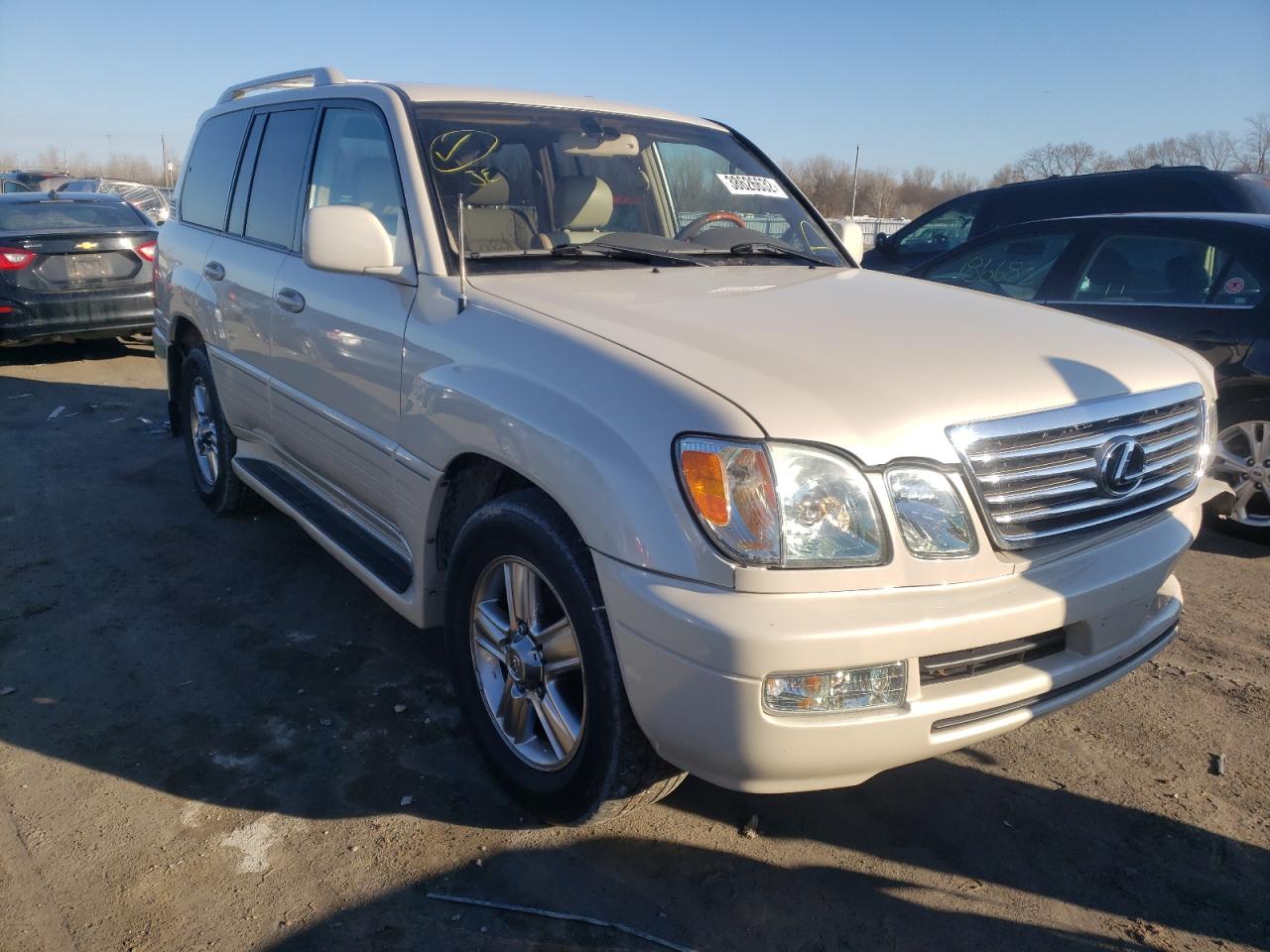 LEXUS LX 470 2007 with VIN JTJHT00W174020112 - Photo from auction