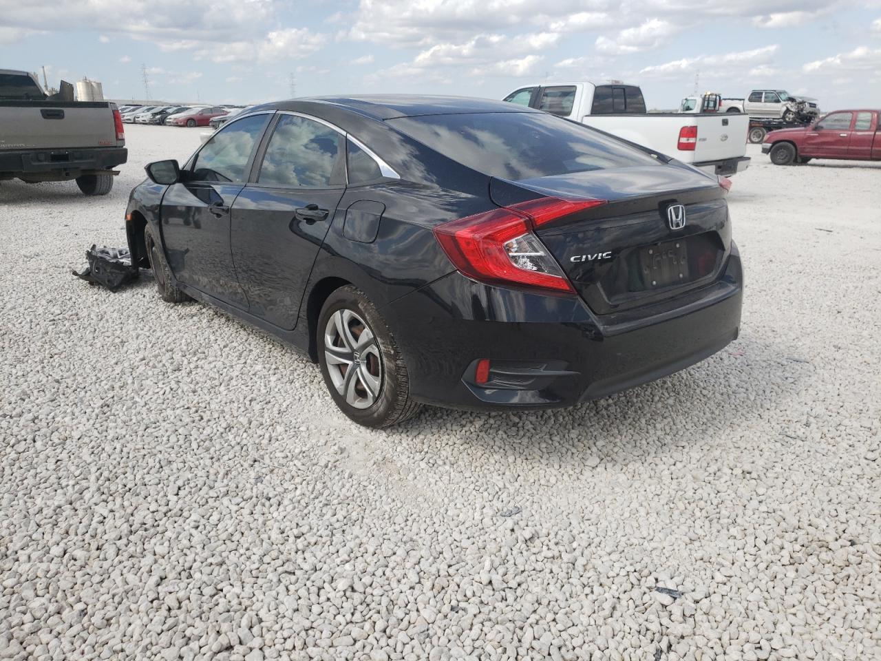 Photo 3 from auction – 2016 HONDA CIVIC LX with VIN 19XFC2F53GE087023
