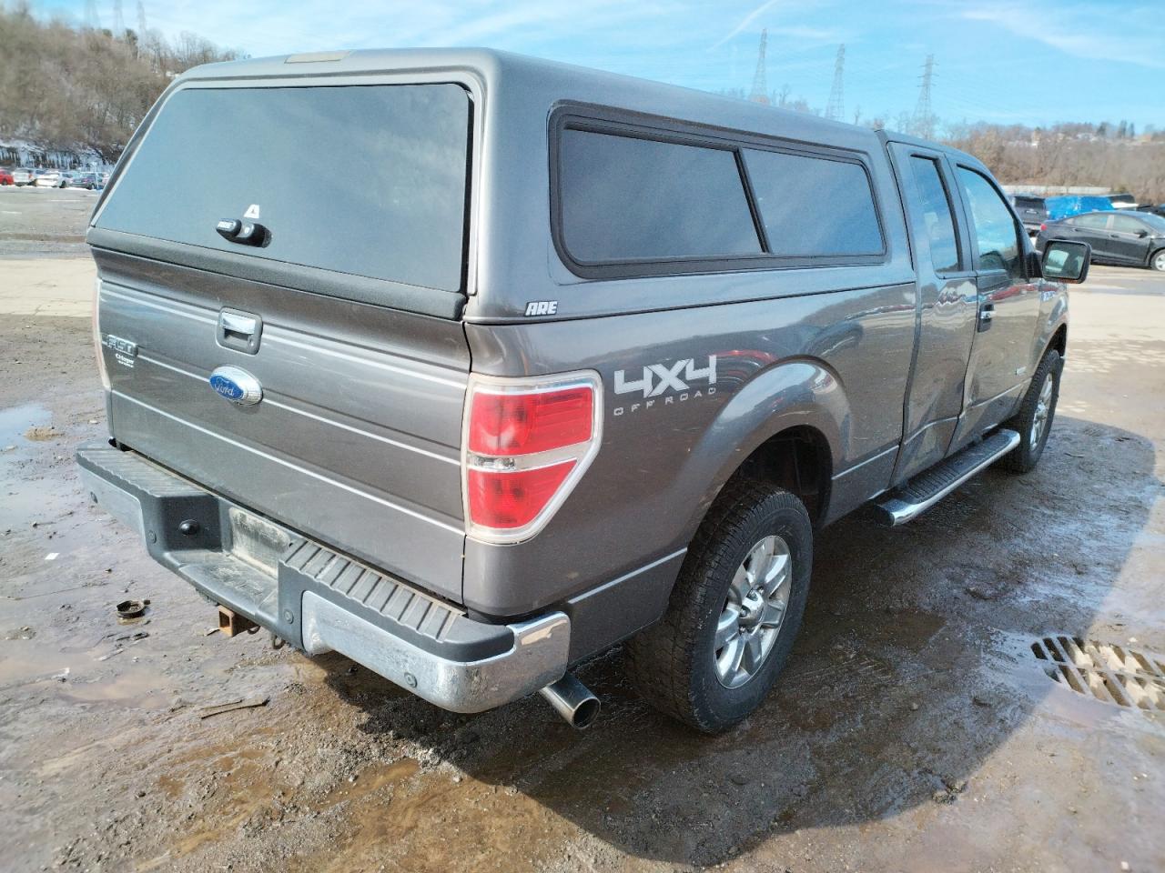 Photo 4 from auction – 2013 FORD F150 SUPER with VIN 1FTFX1ET9DFB00518