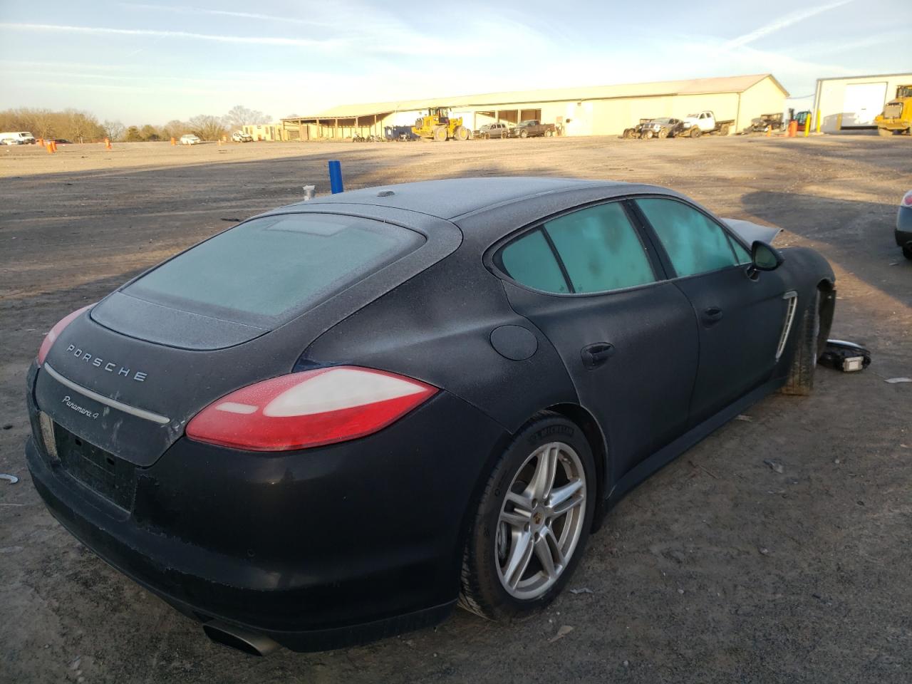 Photo 4 from auction – 2013 PORSCHE PANAMERA 2 with VIN WP0AA2A71DL014339