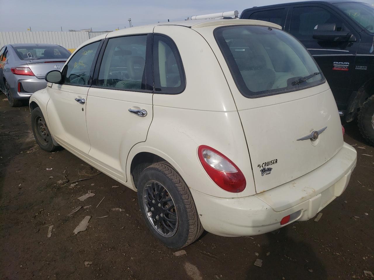 Photo 3 from auction – 2008 CHRYSLER PT CRUISER with VIN 3A8FY48B38T133276