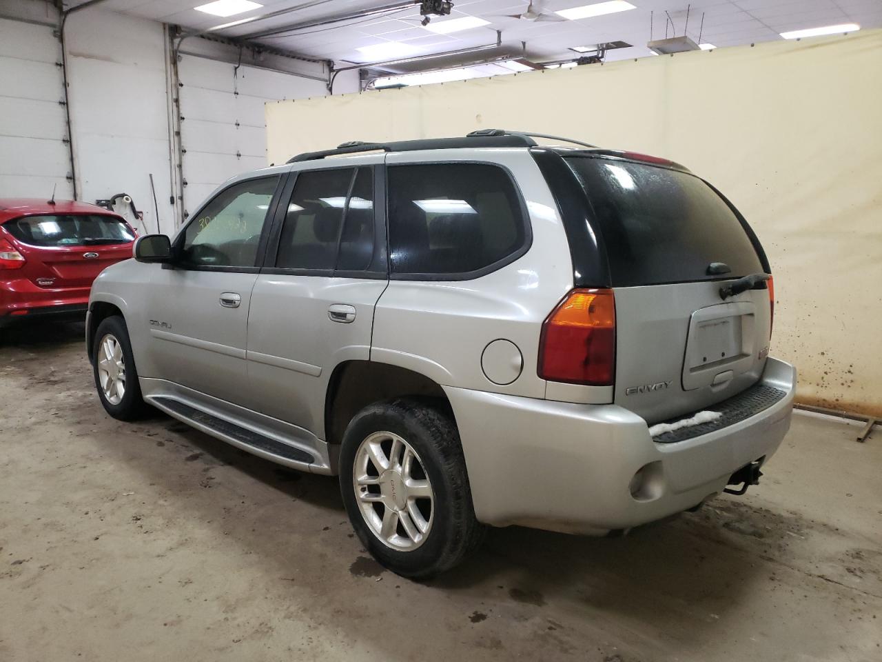 Photo 3 from auction – 2007 GMC ENVOY DENA with VIN 1GKET63M372253458