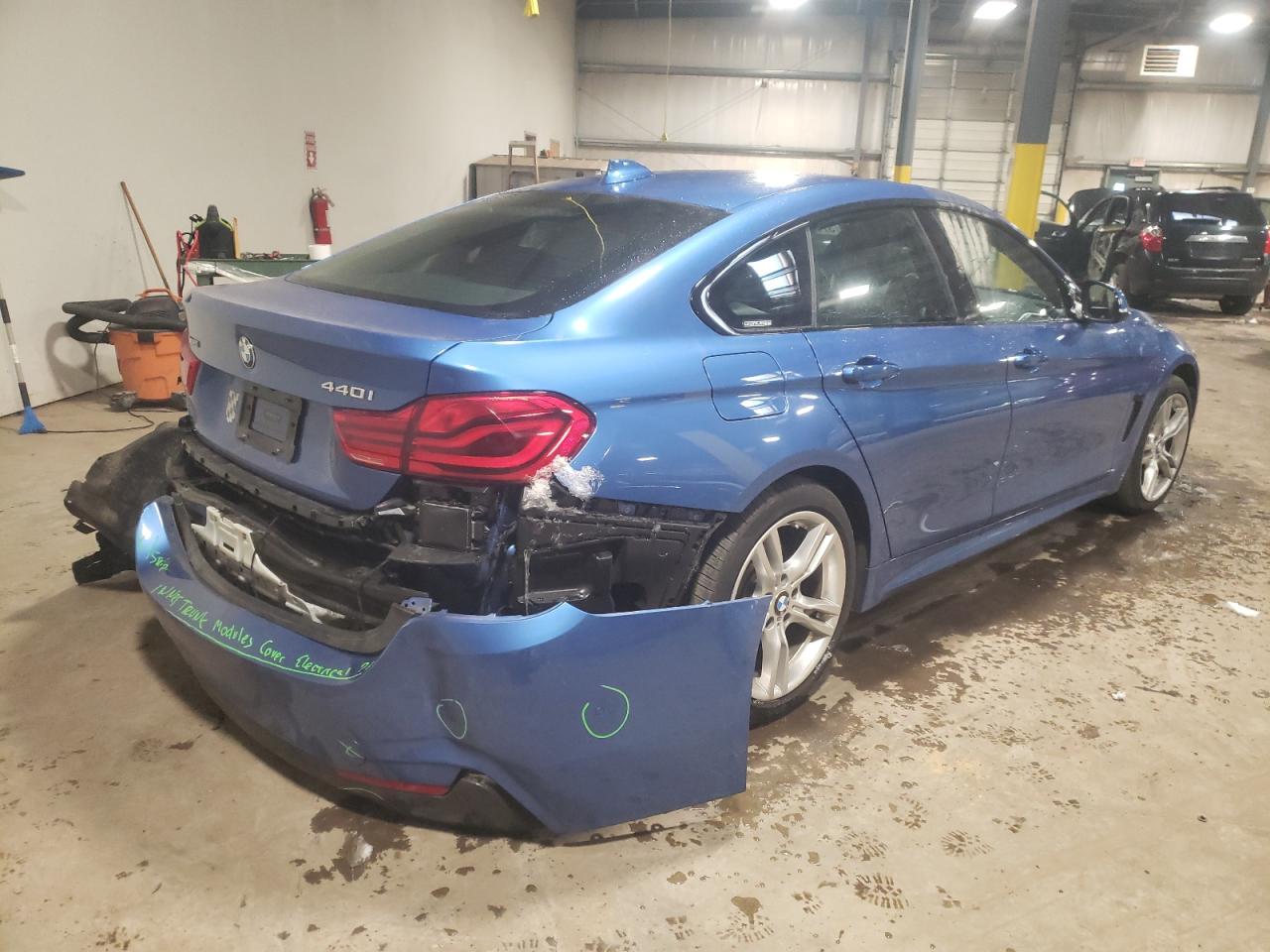 Photo 4 from auction – 2018 BMW 440XI GRAN with VIN WBA4J7C53JBH14533