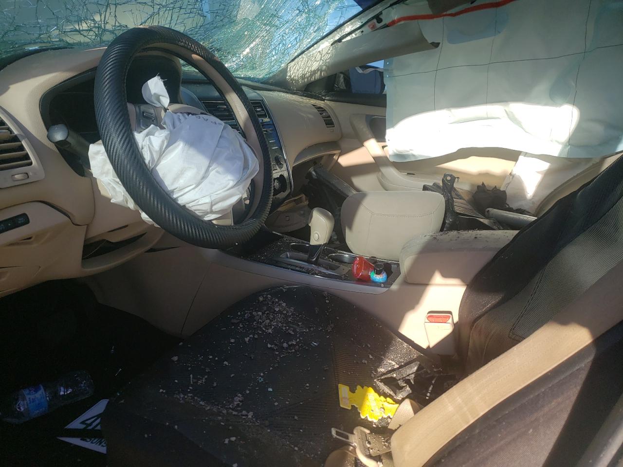 Photo 5 from auction – 2015 NISSAN ALTIMA 2.5 with VIN 1N4AL3AP6FC160826