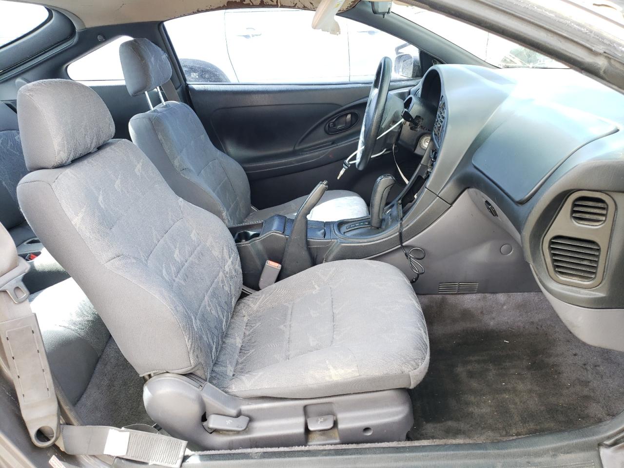 Photo 5 from auction – 1998 MITSUBISHI ECLIPSE RS with VIN 4A3AK34Y0WE120325