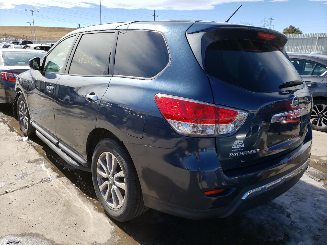 Photo 3 from auction – 2014 NISSAN PATHFINDER with VIN 5N1AR2MM9EC698676