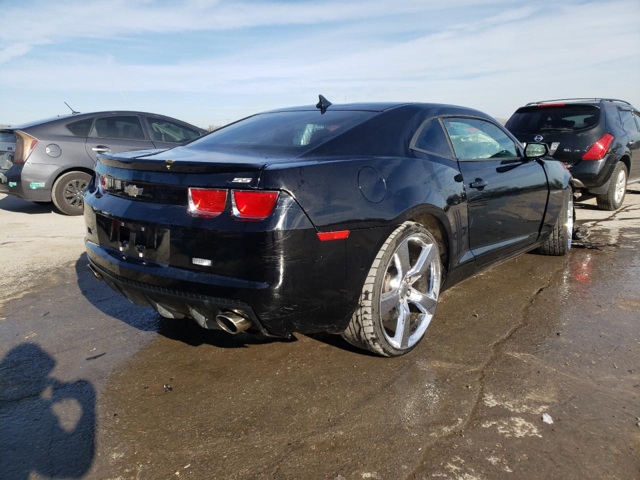 Photo 4 from auction – 2011 CHEVROLET CAMARO SS with VIN 2G1FS1EW0B9169041