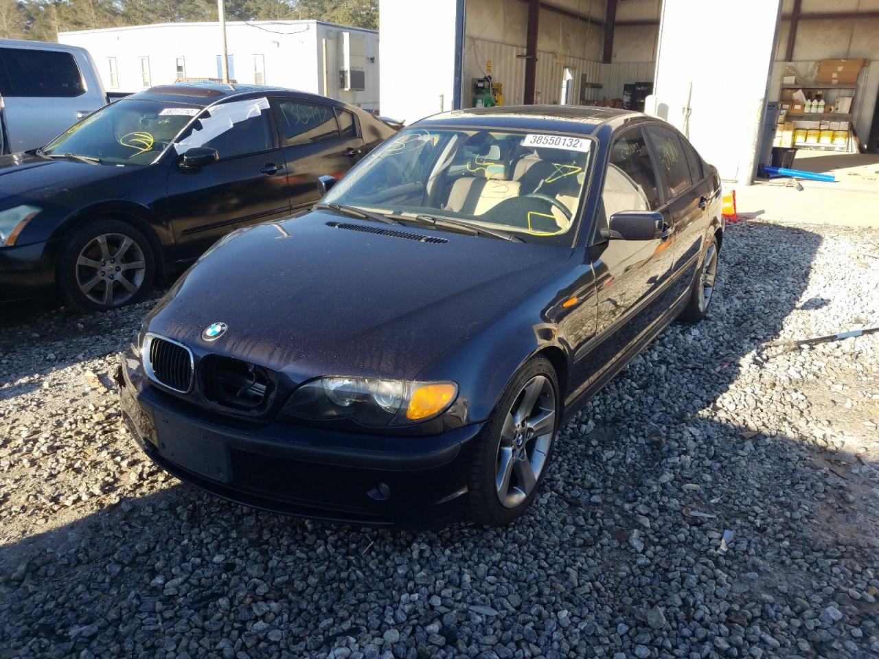 Photo 2 from auction – 2004 BMW 325 I with VIN WBAEV33494KL62696
