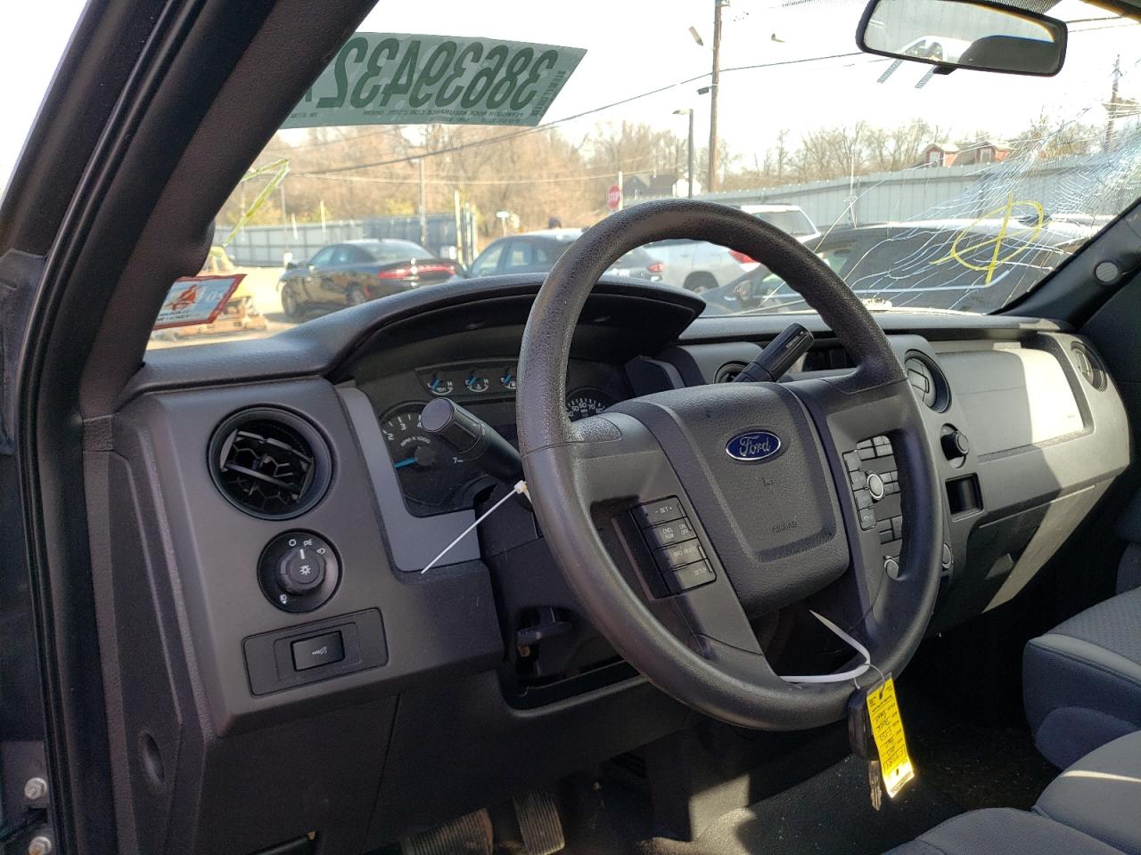 Photo 9 from auction – 2013 FORD F150 with VIN 1FTMF1EF4DFA77184
